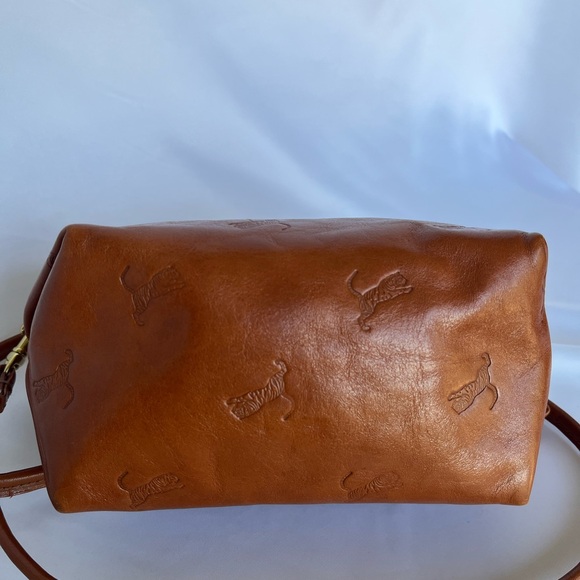 Clare V L’Ami, Natural Rustic with all over Tiger Deboss - Picture 8 of 11